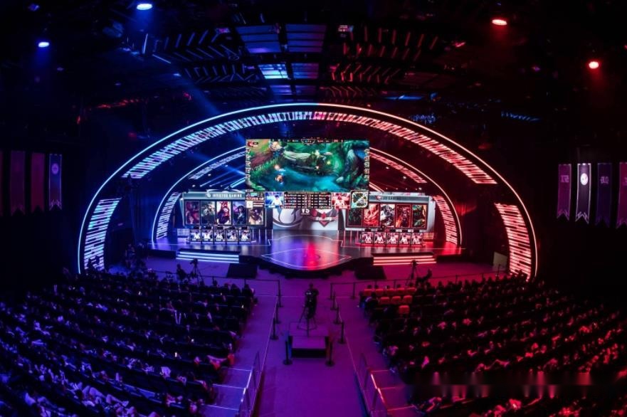 既是个人巅 既是个人巅